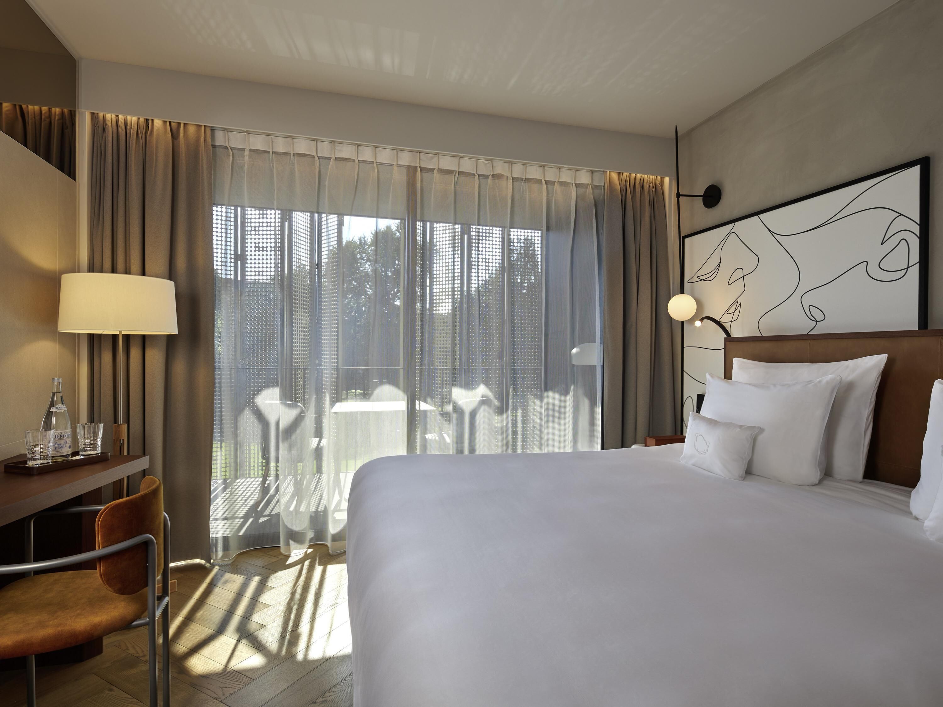 Superior Room, 1 Queen Bed, Balcony (Signature) | Premium bedding, minibar, in-room safe, desk