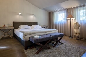Deluxe Room, 1 Double or 2 Single Beds