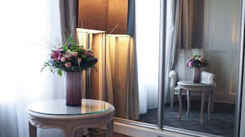 Literie de qualité supérieure, bureau, chambres insonorisées