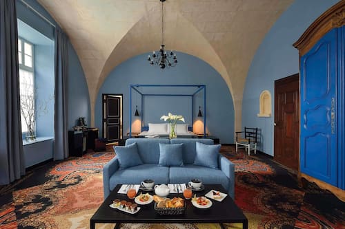 Suite, 1 King Bed | Premium bedding, minibar, in-room safe, individually decorated