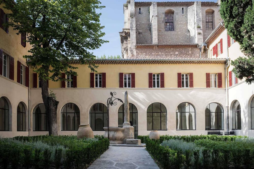 Jules César Hotel & Spa Arles - MGallery Collection
