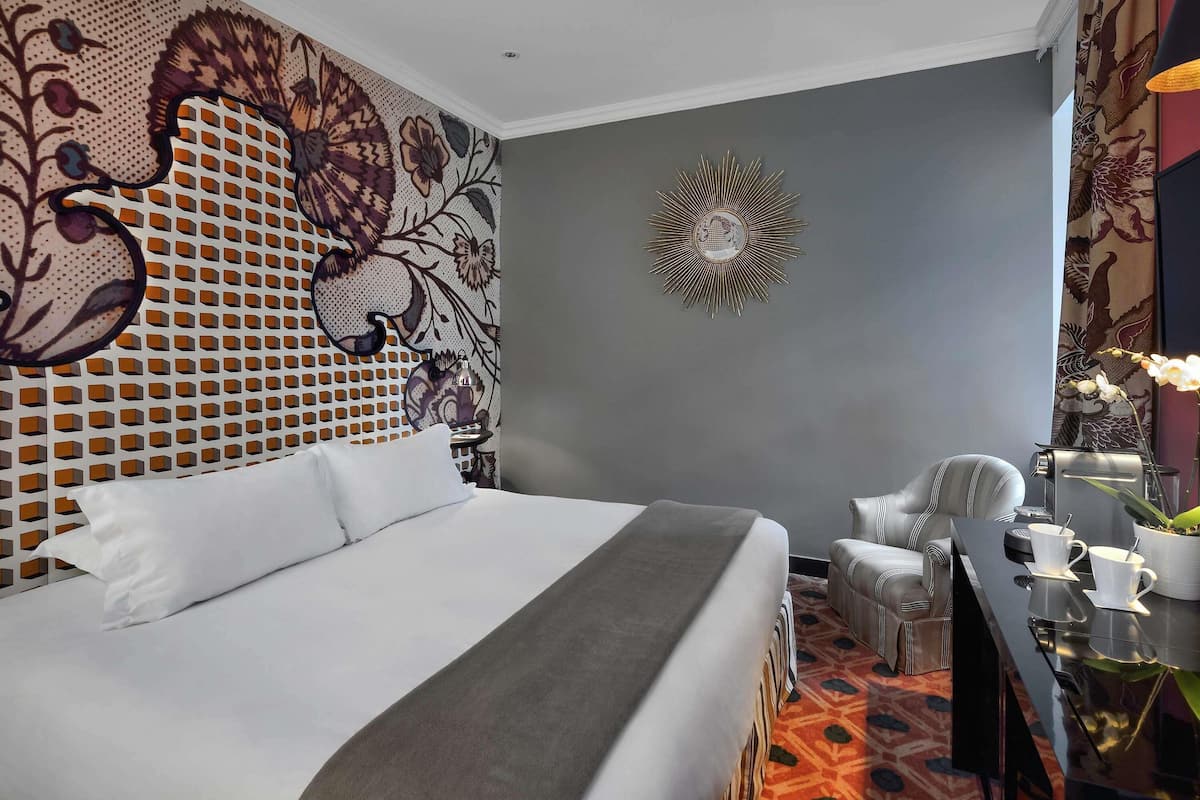 Junior-Suite, 1 King-Bett | Hochwertige Bettwaren, Minibar, Zimmersafe, individuell dekoriert