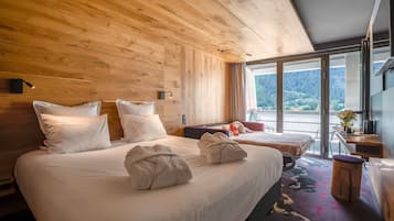 Superior Room with Sofa bed and Balcony, Mont-Blanc Range View | Premium bedding, Select Comfort beds, in-room safe, desk