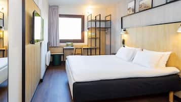 Literie de qualité supérieure, coffres-forts dans les chambres, bureau