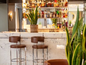Bar (on property) - Hôtel de Sers (Paris)