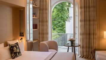 Premium bedding, minibar, in-room safe, desk