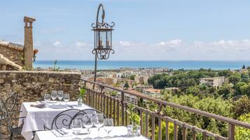Spécialités Cuisine régionale, restauration en plein air