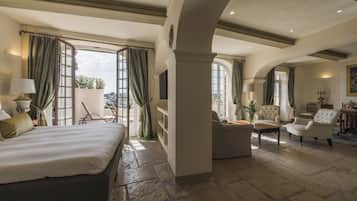 Suite Premium, vista mare (Prestige) | Biancheria da letto di alta qualità, materassi in memory foam, minibar