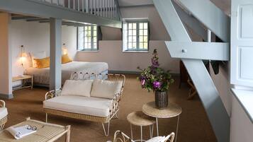 Family Room (Moulin ou Maison du Meunier) | Minibar, in-room safe, individually furnished, free WiFi