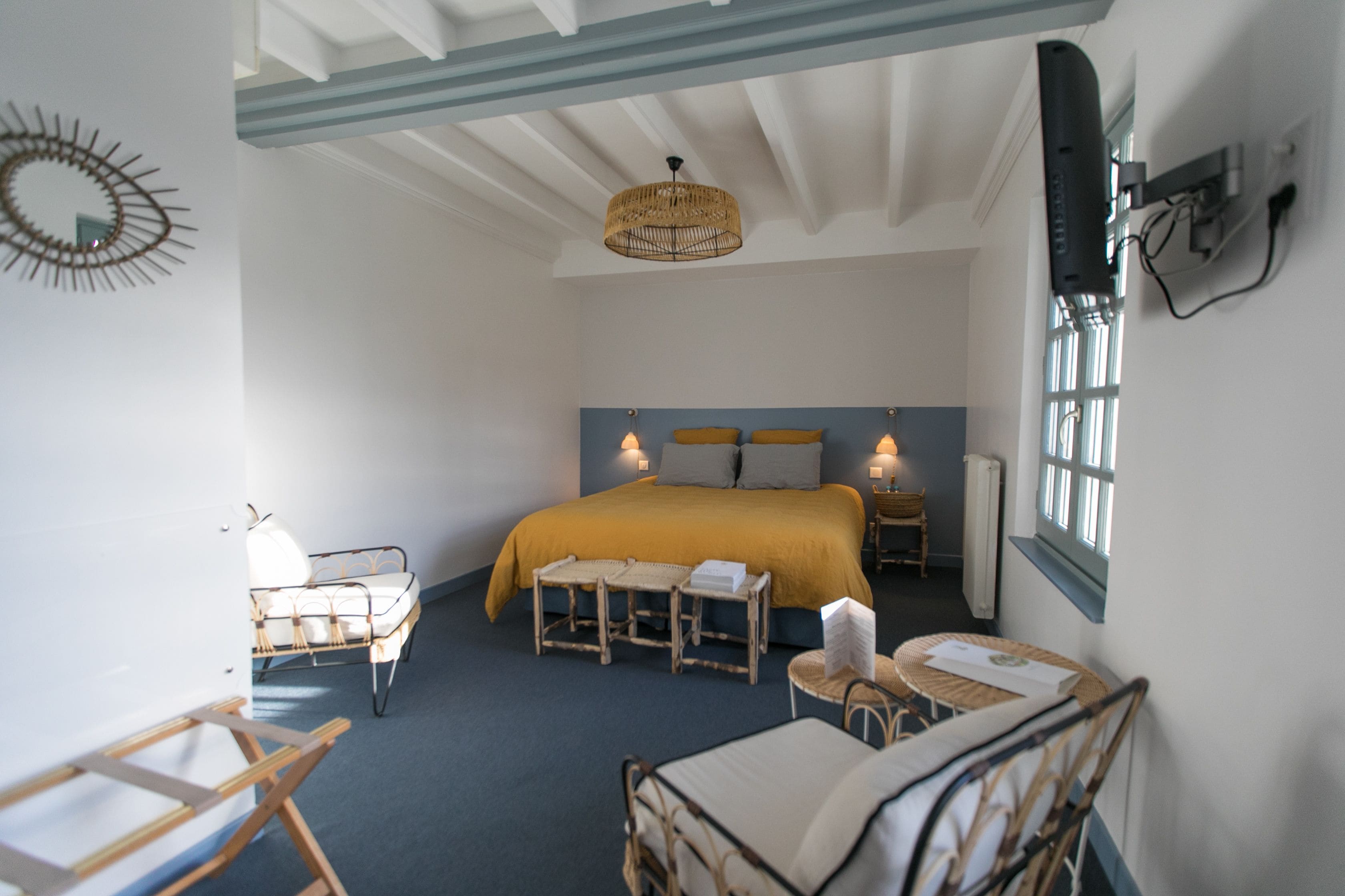 room, terrace (moulin de l'abbaye) | 1 bedroom, minibar, in-room safe, individually furnished