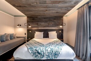 Classic Double Room, City View | In-room safe, blackout drapes, soundproofing, iron/ironing board