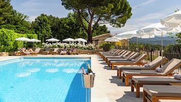 Indoor pool, outdoor pool, open 10:00 AM to 8:00 PM, free cabanas