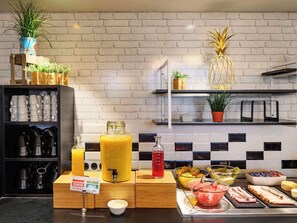 Daily buffet breakfast (EUR 20 per person)