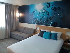 Quarto conforto, 1 cama Queen e sofá-cama | Vista do quarto