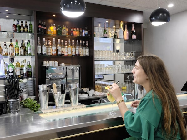 Bar (on property) - Novotel Marseille Est Porte d'Aubagne (Marseille)