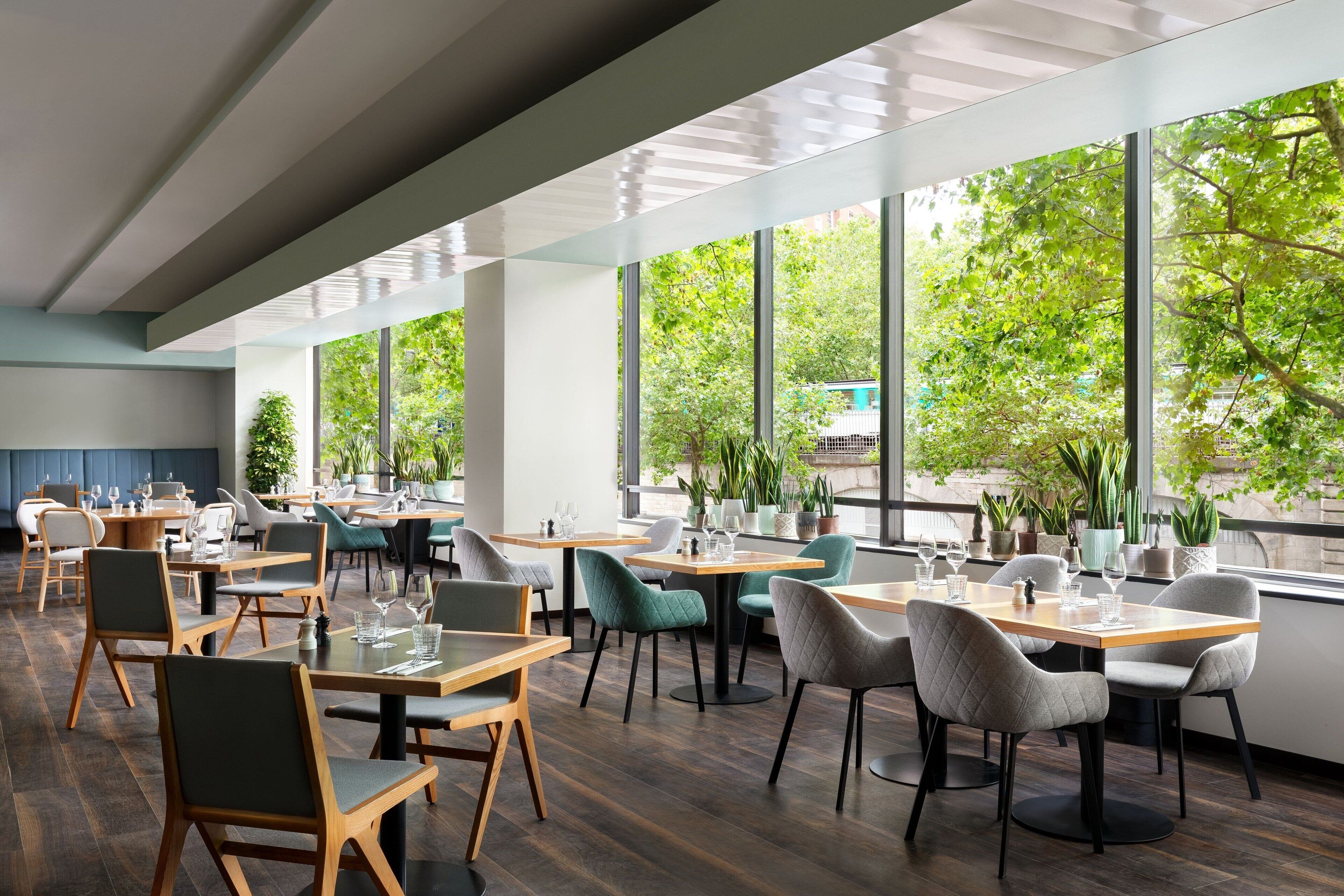 Photo - Paris Marriott Rive Gauche Hotel & Conference Center