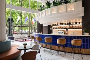 Bar (in der Unterkunft)