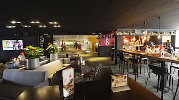 Bar (en la propiedad)