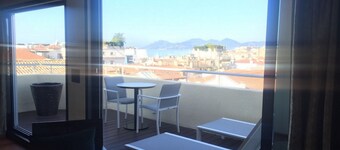 Hôtel Cannes Centre Univers