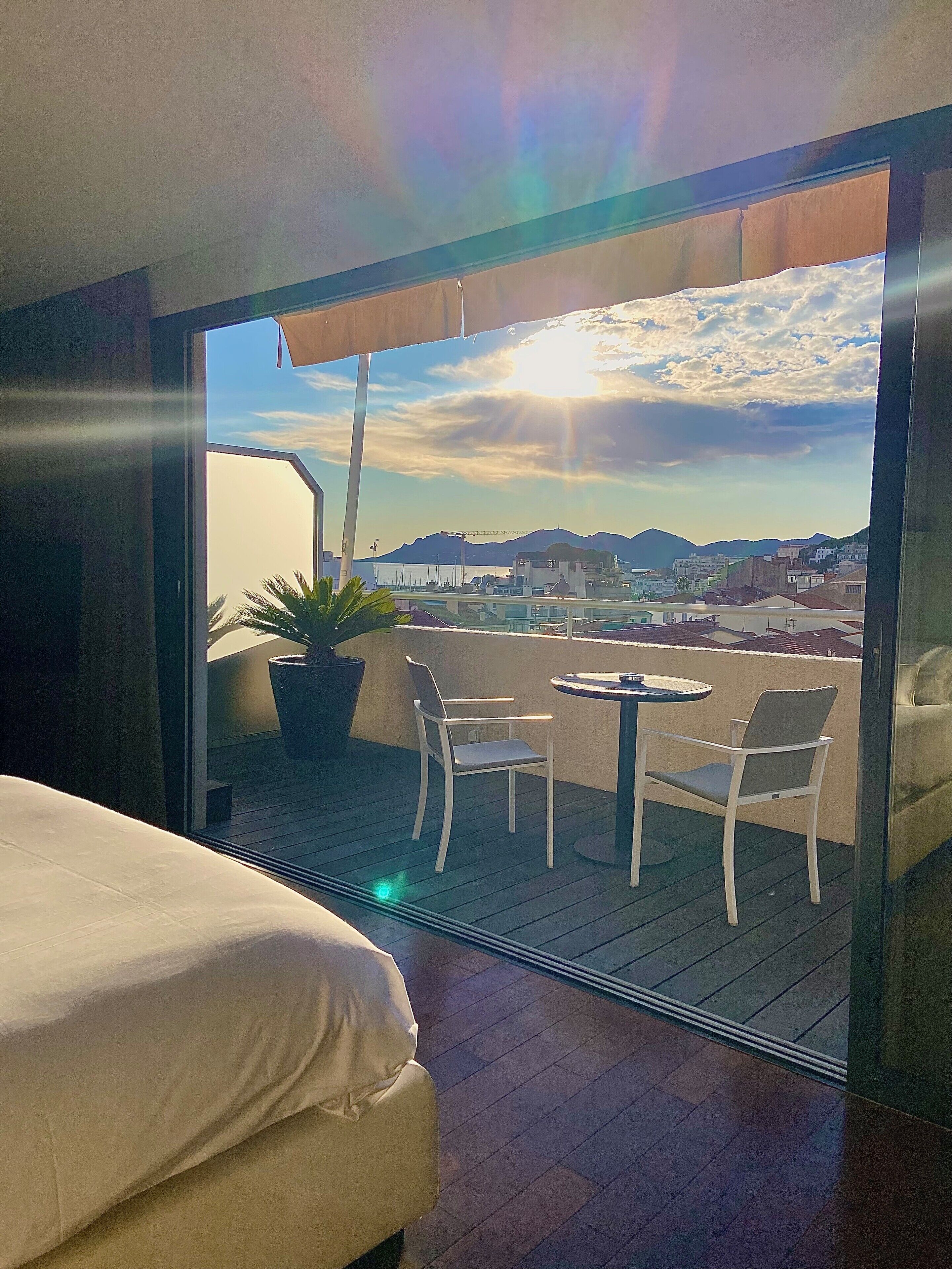 Suite | 迷你吧、房內夾萬、隔音、熨斗/熨衫板