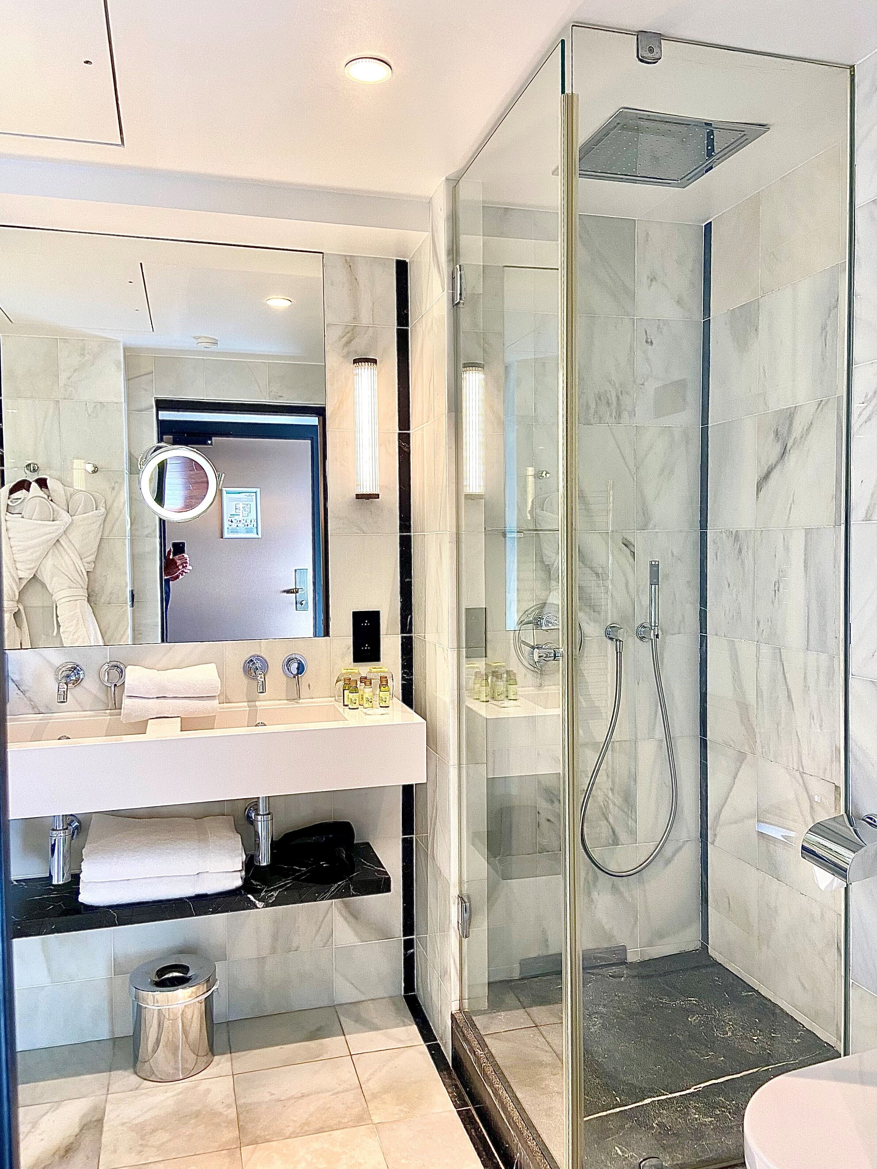 Foto - Hôtel Cannes Centre Univers