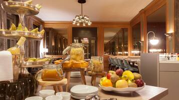 Daily buffet breakfast (EUR 38 per person)