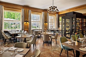 Breakfast, lunch, dinner served; international cuisine, garden views