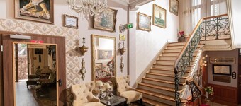 凱撒霍夫城市飯店