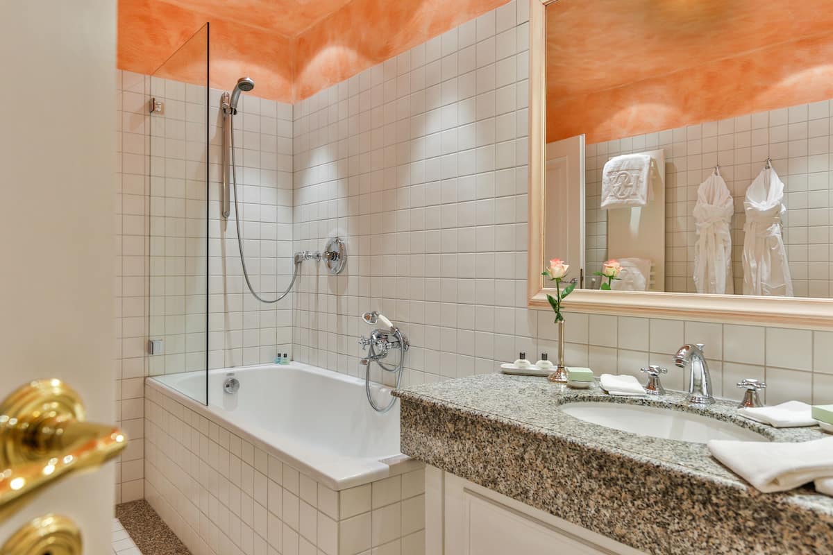 deluxe double room | premium bedding, down duvets, minibar, in-room safe