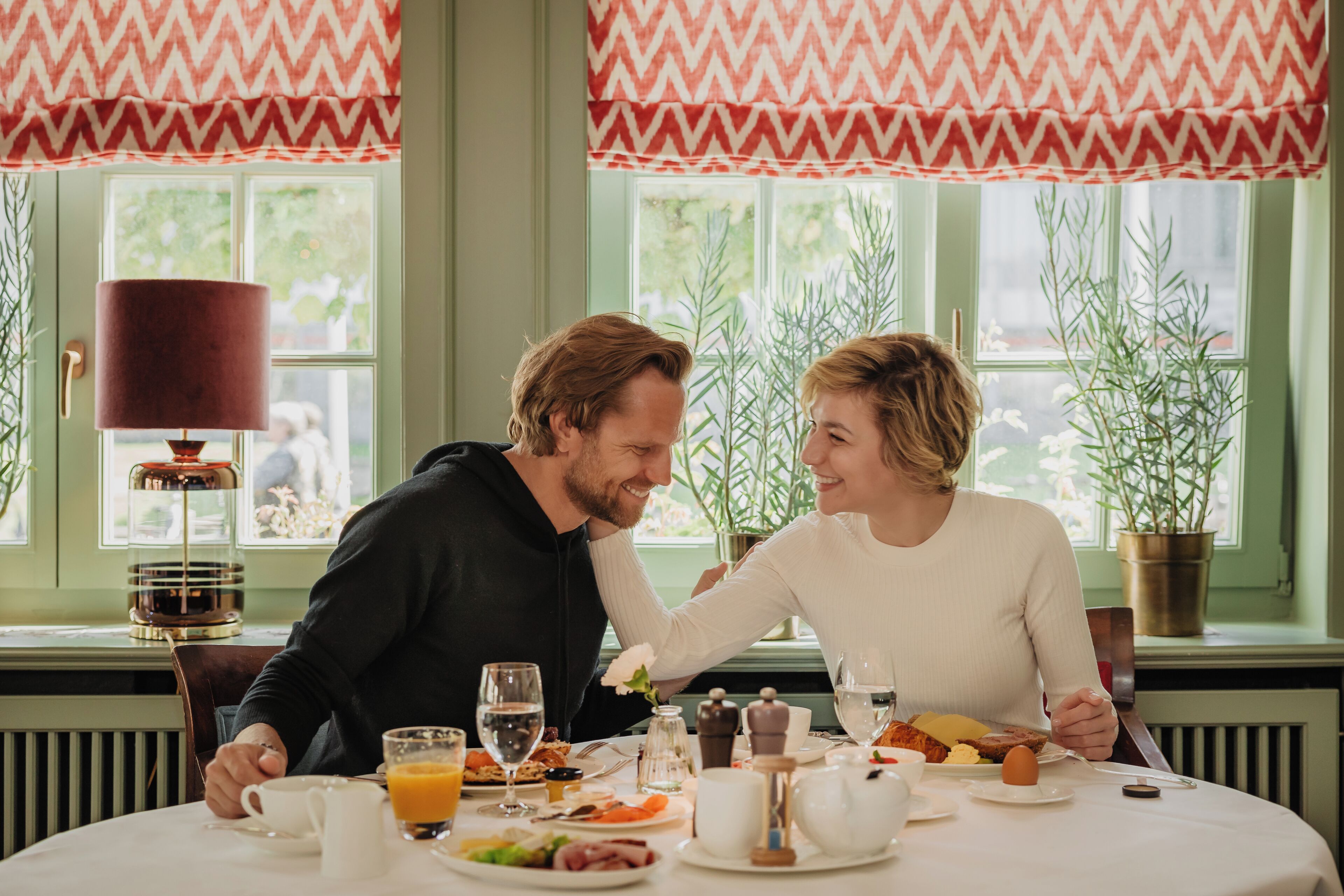 2 restaurantes; se sirven desayunos 