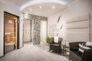 Espace de soins pour les couples, sauna, soins corporels