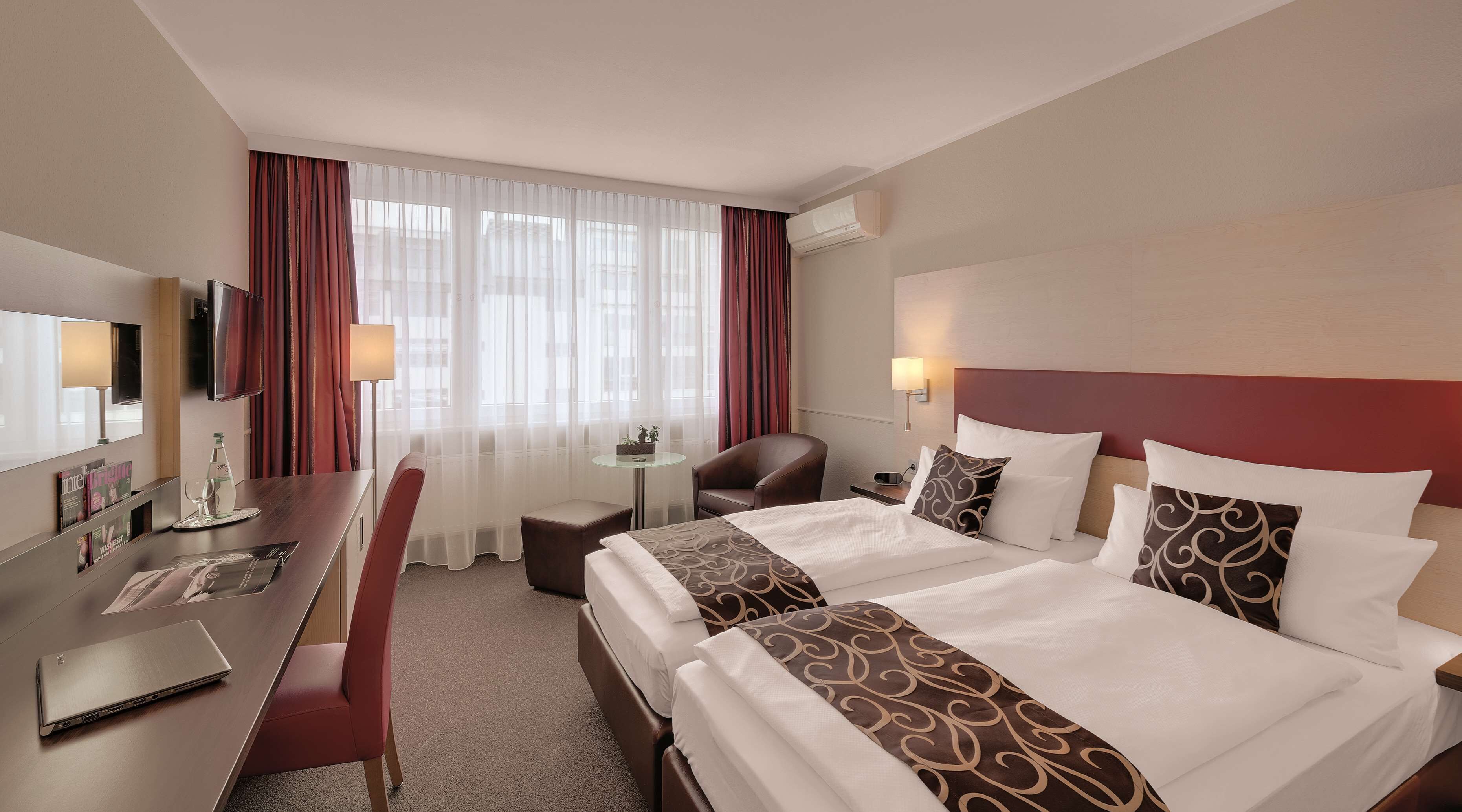 Premium bedding, minibar, in-room safe, laptop workspace