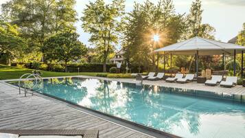 Indoor pool, outdoor pool, pool loungers
