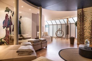 Soins corporels, soins d'aromathérapie, massages aux pierres chaudes