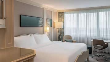 Junior suite, 1 kingsize bed met slaapbank | Hypoallergeen beddengoed, donsdekens, pillowtop-bedden, een minibar