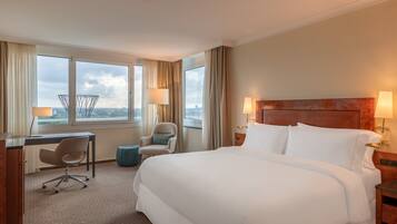 Westin, Camera Club, 1 letto queen | Biancheria da letto ipoallergenica, copriletto in piuma