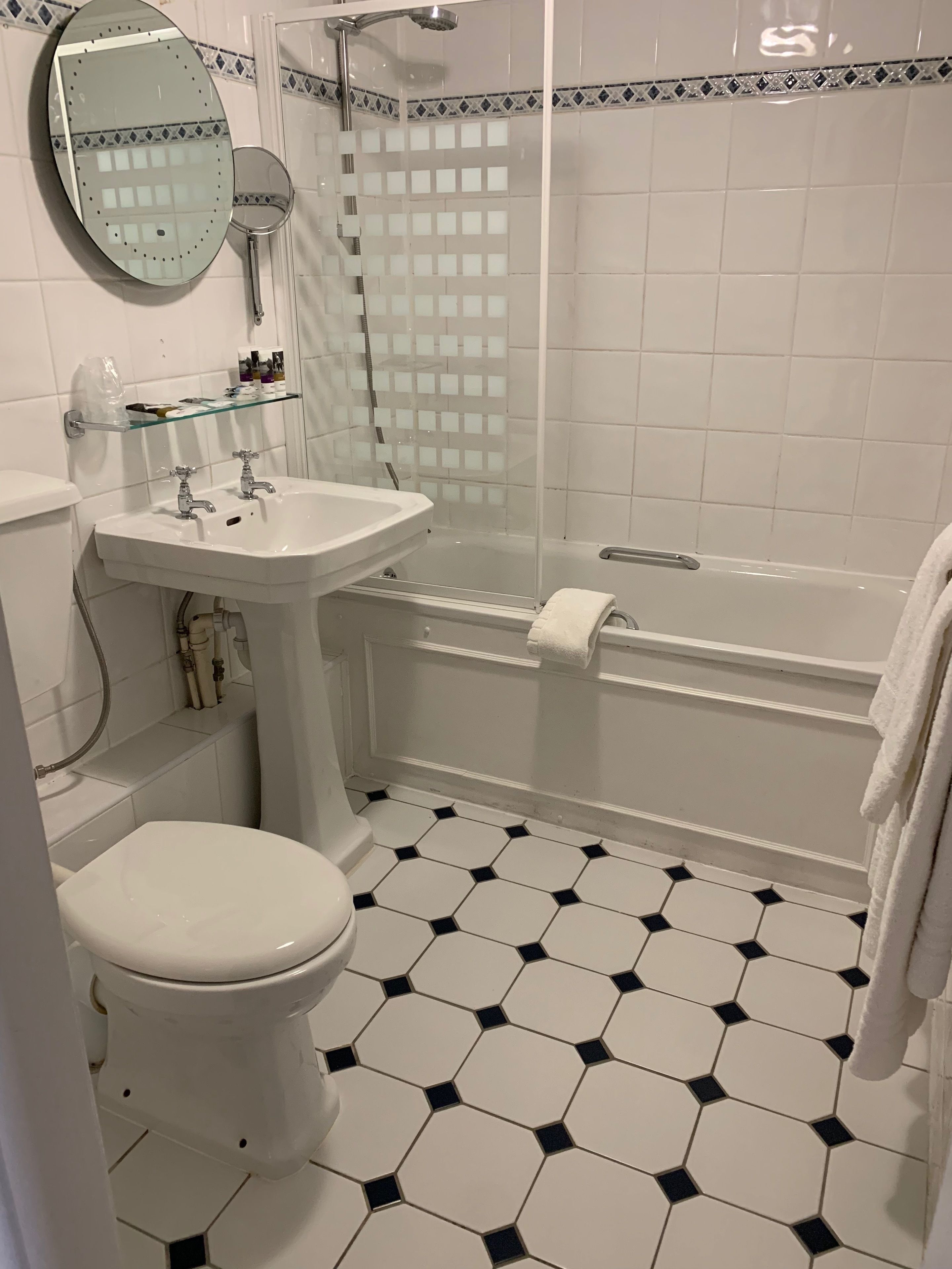 Foto - Barons Court Hotel Walsall