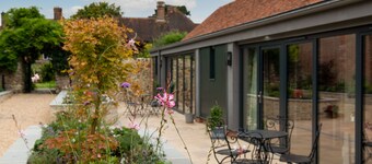 The Montagu Arms Hotel