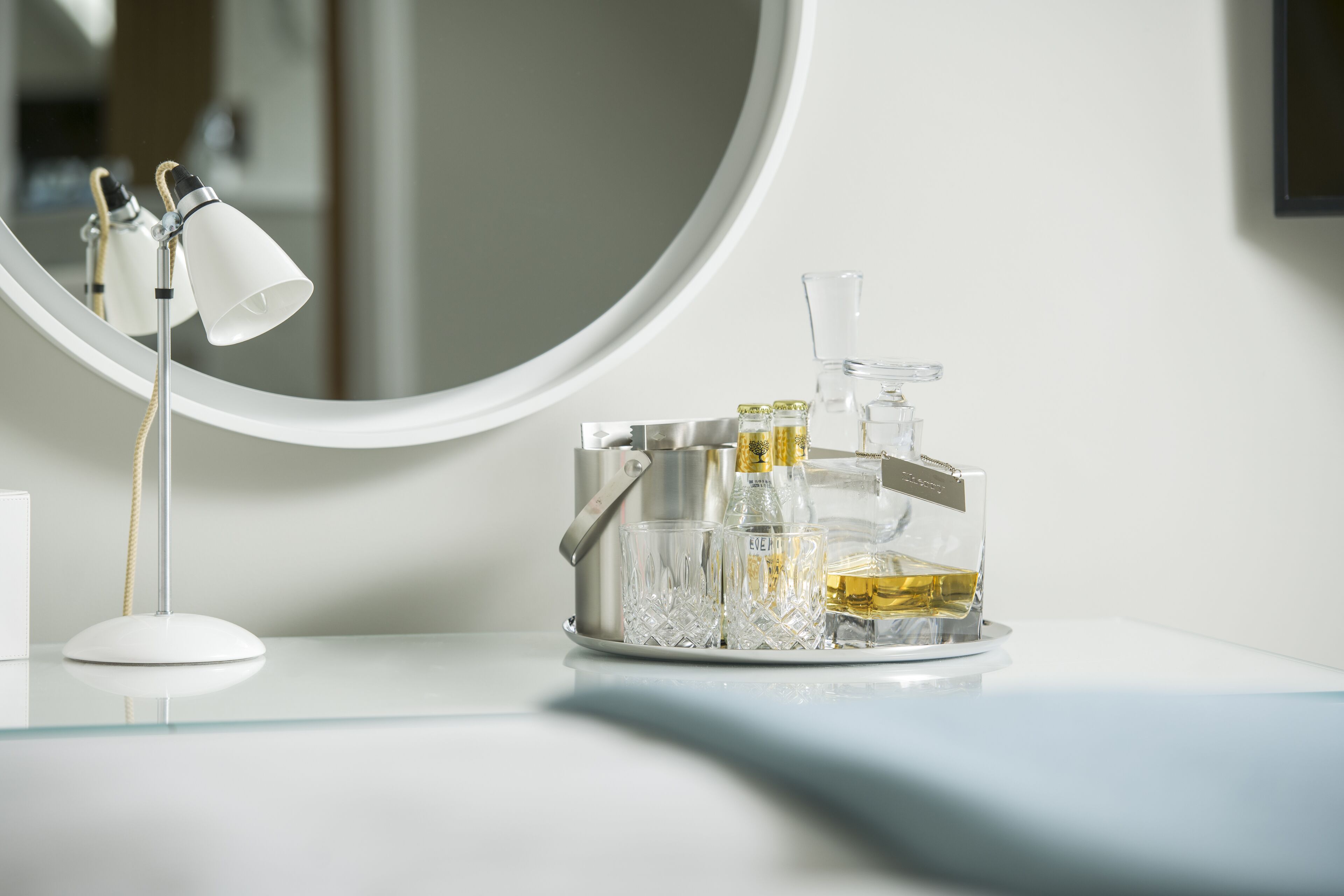 individually decorated, individually furnished, desk, free wifi