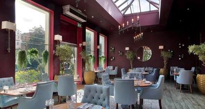 Queens Hotel Cheltenham