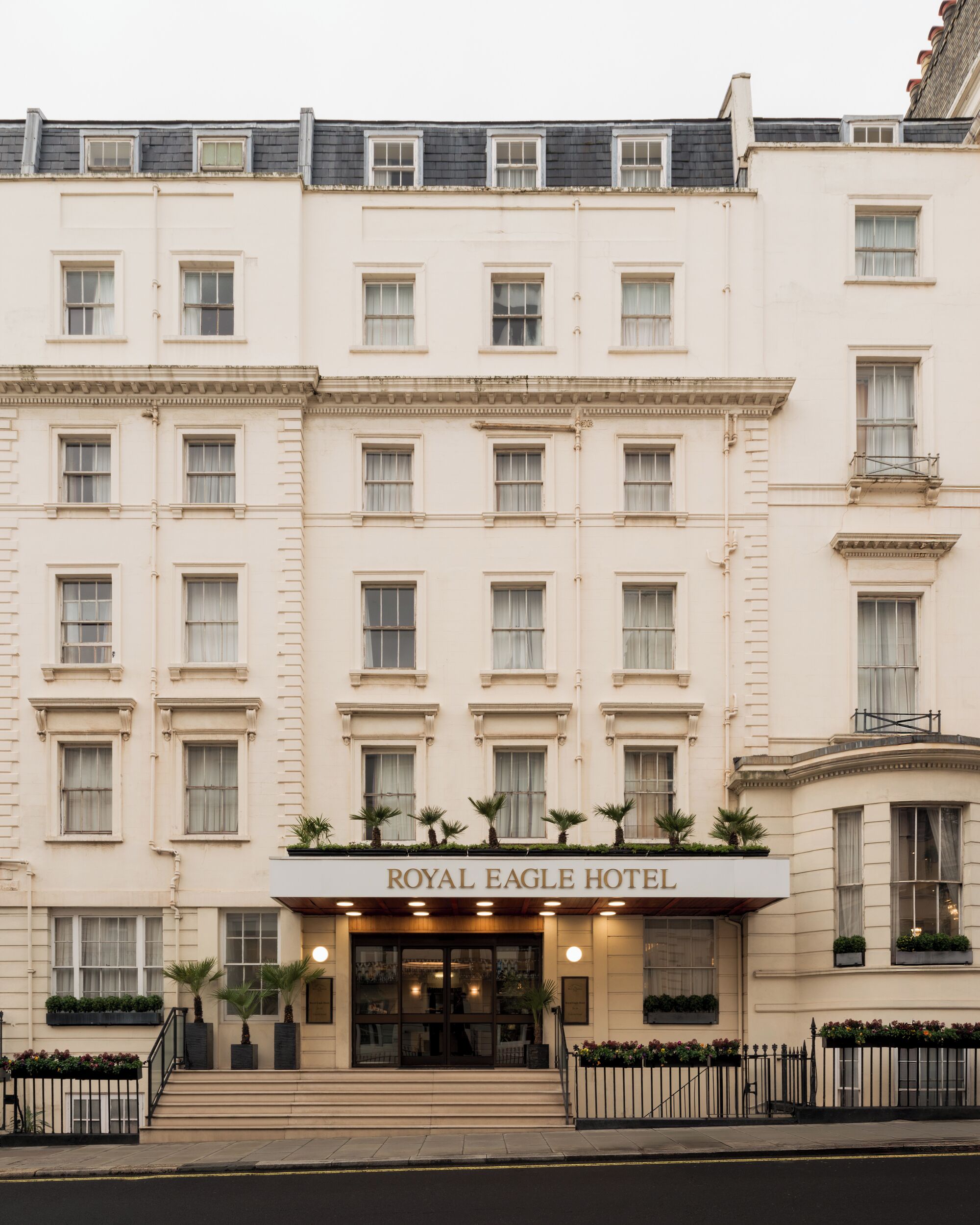 Photo - Royal Eagle Hotel