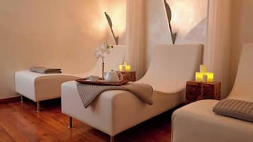 Sauna, Turkish bath, body treatments, aromatherapy, Thai massages