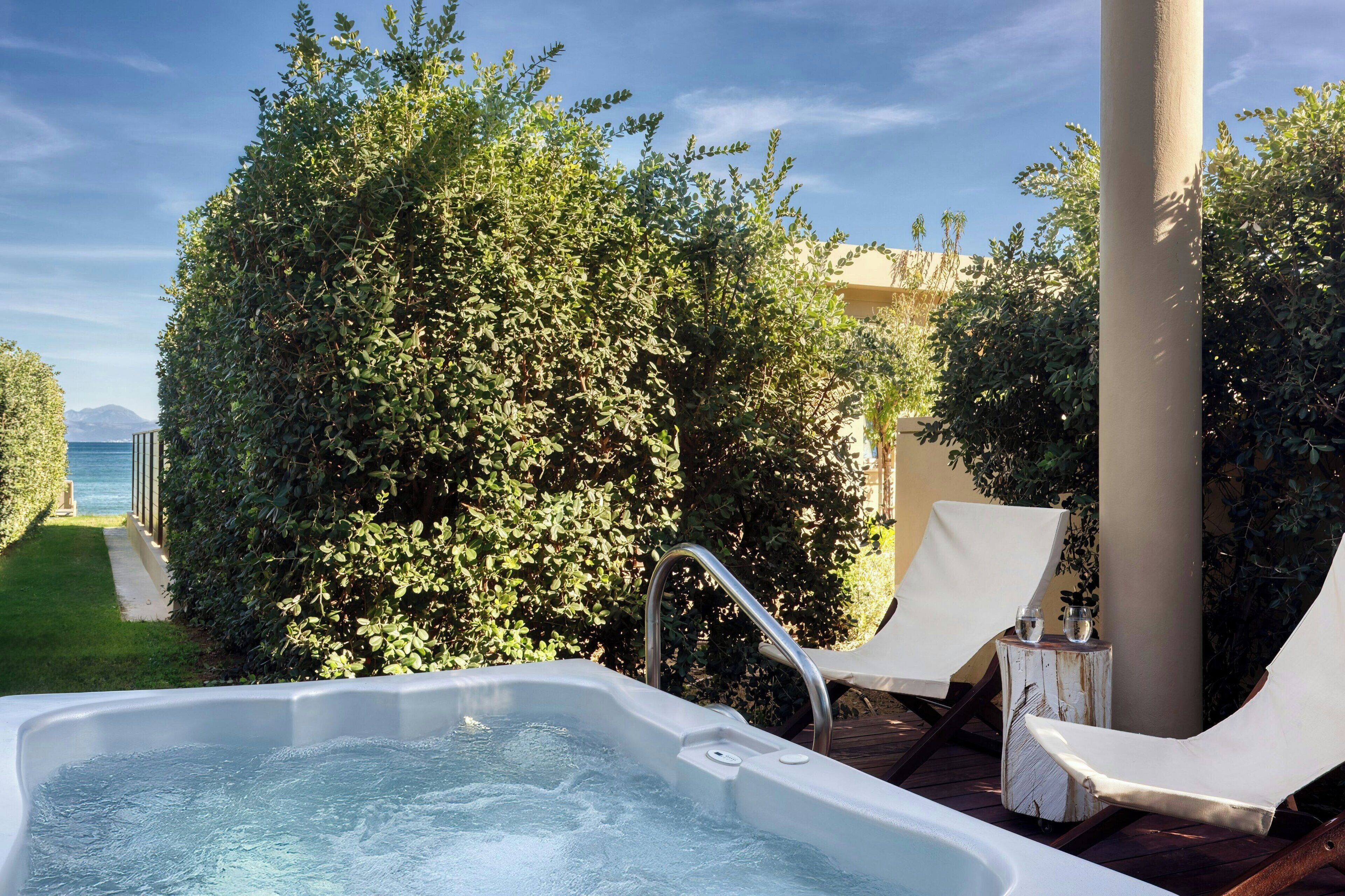 Suite, 1 Bedroom, Non Smoking | 1 bedroom, premium bedding, down comforters, minibar