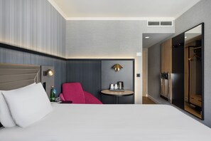 Coffres-forts dans les chambres, rideaux occultants