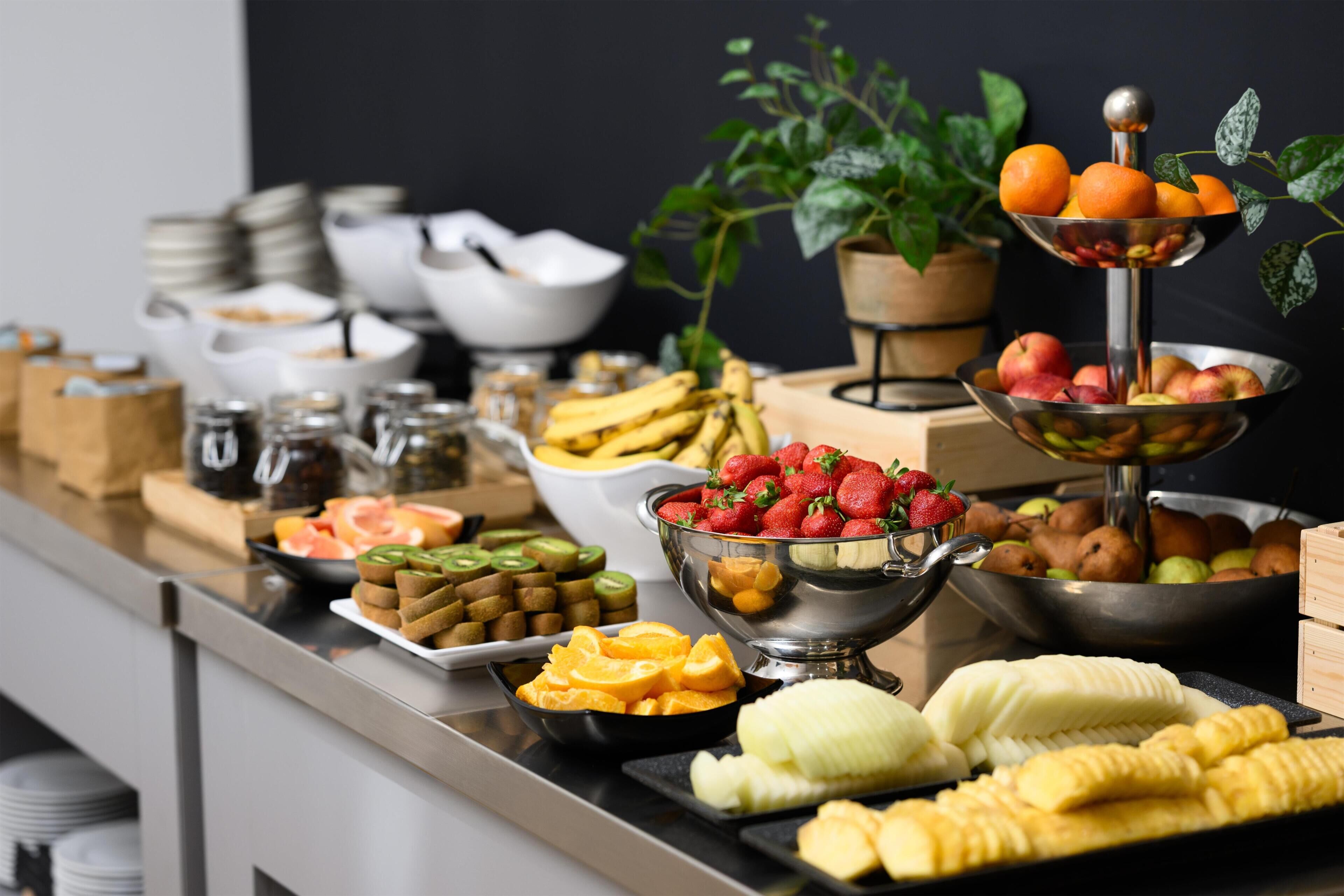 Daily buffet breakfast for a fee