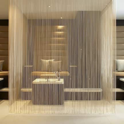 Couples treatment rooms, sauna, hot tub, steam room, body treatments