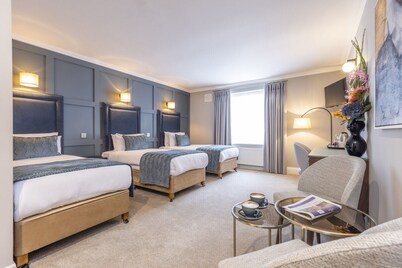 Sandymount Hotel