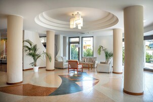 Televisión de pantalla plana