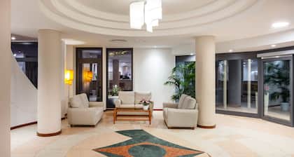 Hotel Carlo Felice