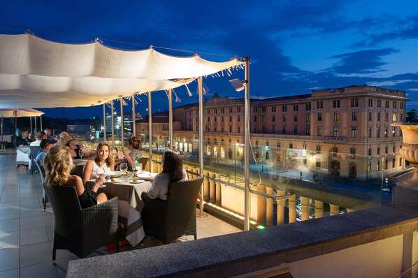 Rooftop terrace